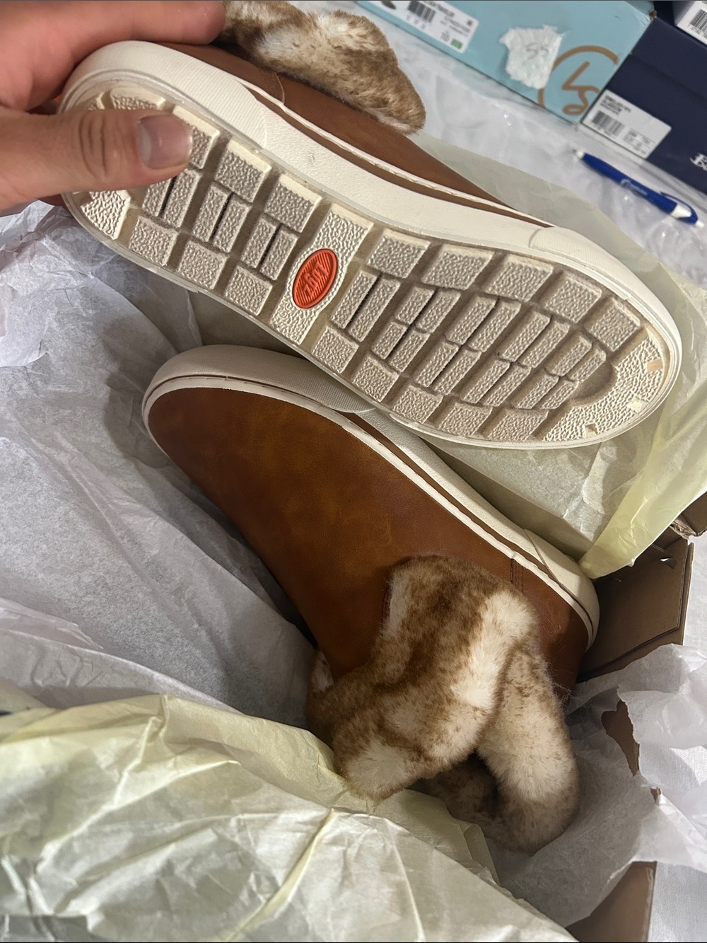 Lugz women’s Brown Faux-Shearling Slip-On Casual Shoes